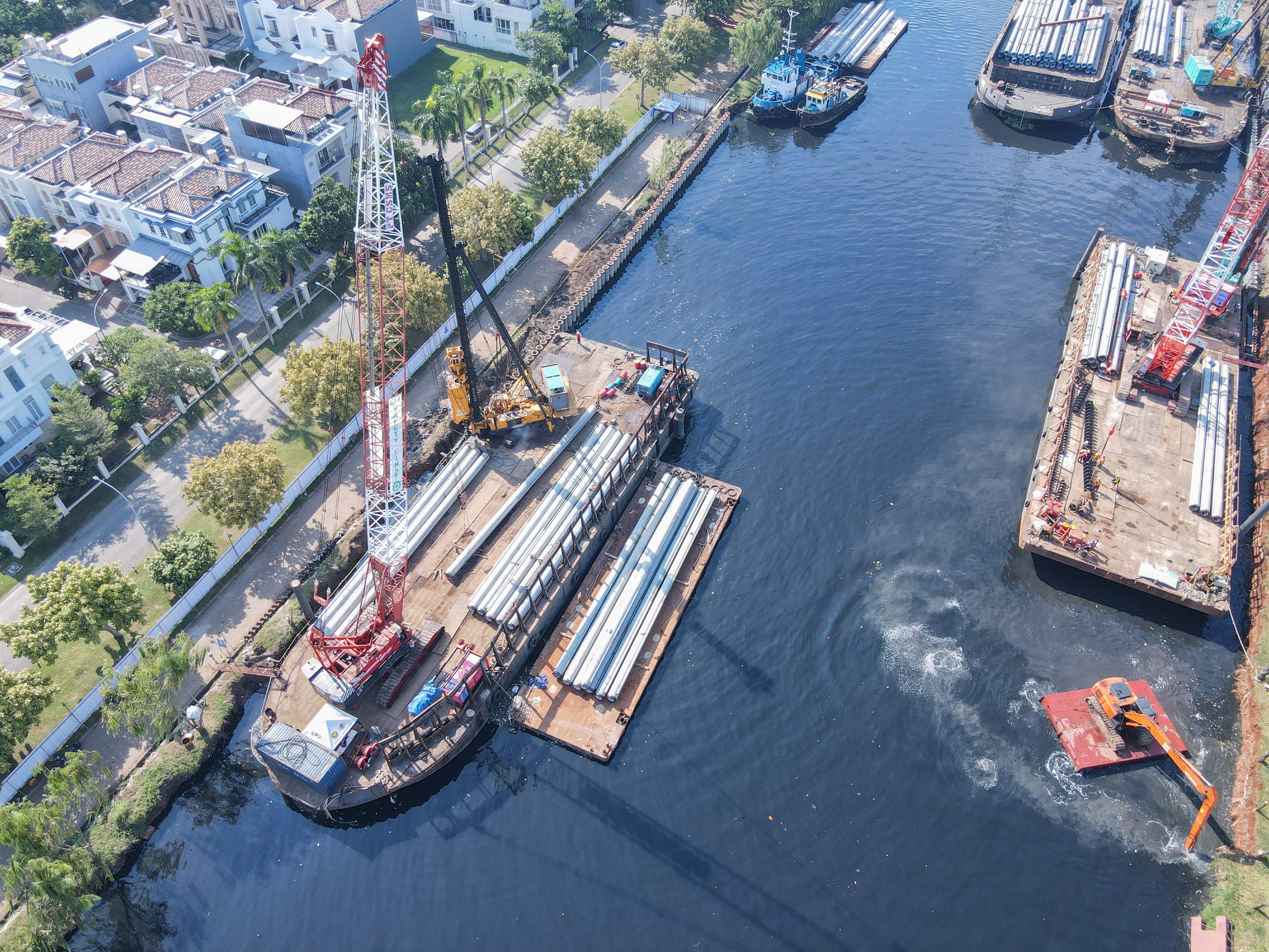Highlight Pengaman Pantai, Kecamatan Penjaringan, Jakarta Utara